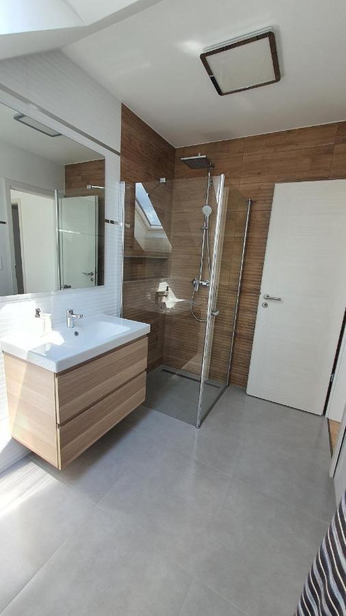 Velence Lakeside Pool House 外观 照片